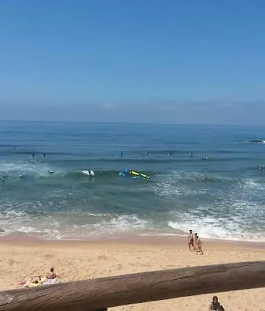 Casa Amarela - Center By The