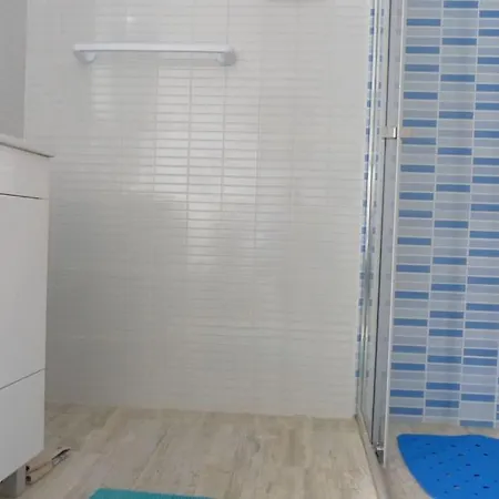 Casa Amarela - Center By The *