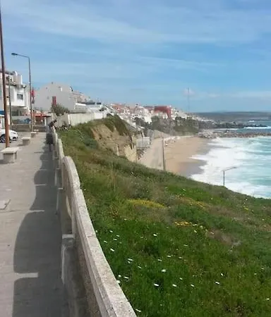 Casa Amarela - Center By The *