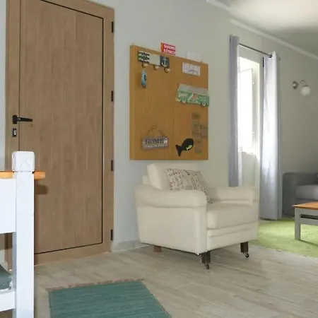 Casa Amarela - Center By The *